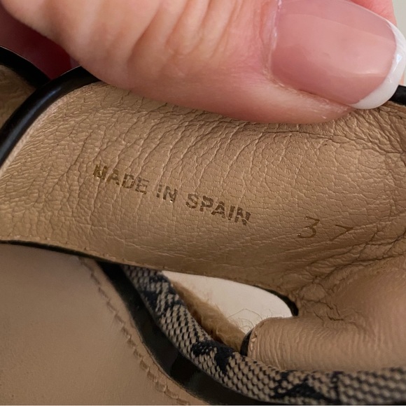 AUTH LOUIS VUITTON wedge slides - Picture 10 of 12